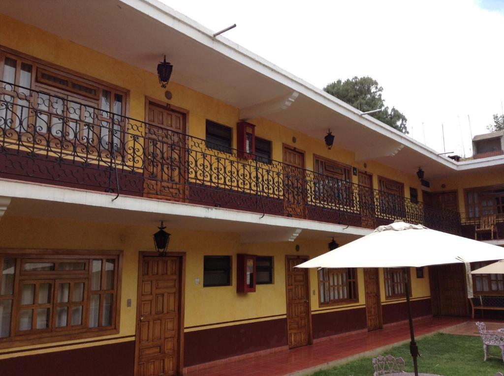 Posada De La Salud Pátzcuaro Esterno foto
