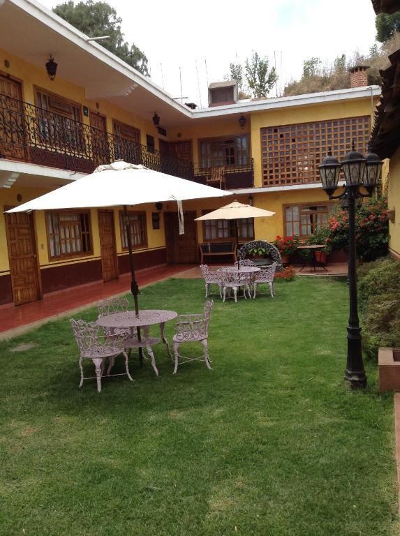 Posada De La Salud Pátzcuaro Esterno foto