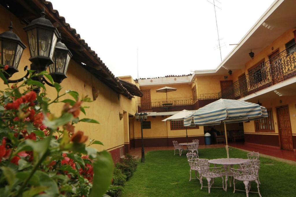 Posada De La Salud Pátzcuaro Esterno foto