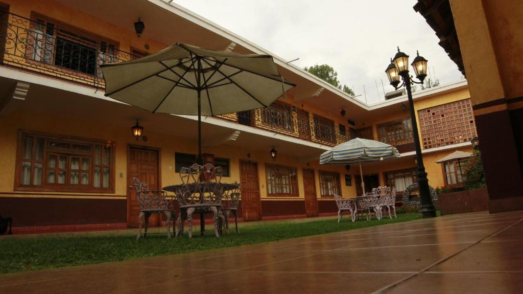 Posada De La Salud Pátzcuaro Esterno foto